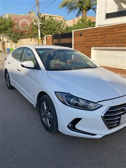 هیوندای ئەلەنترا